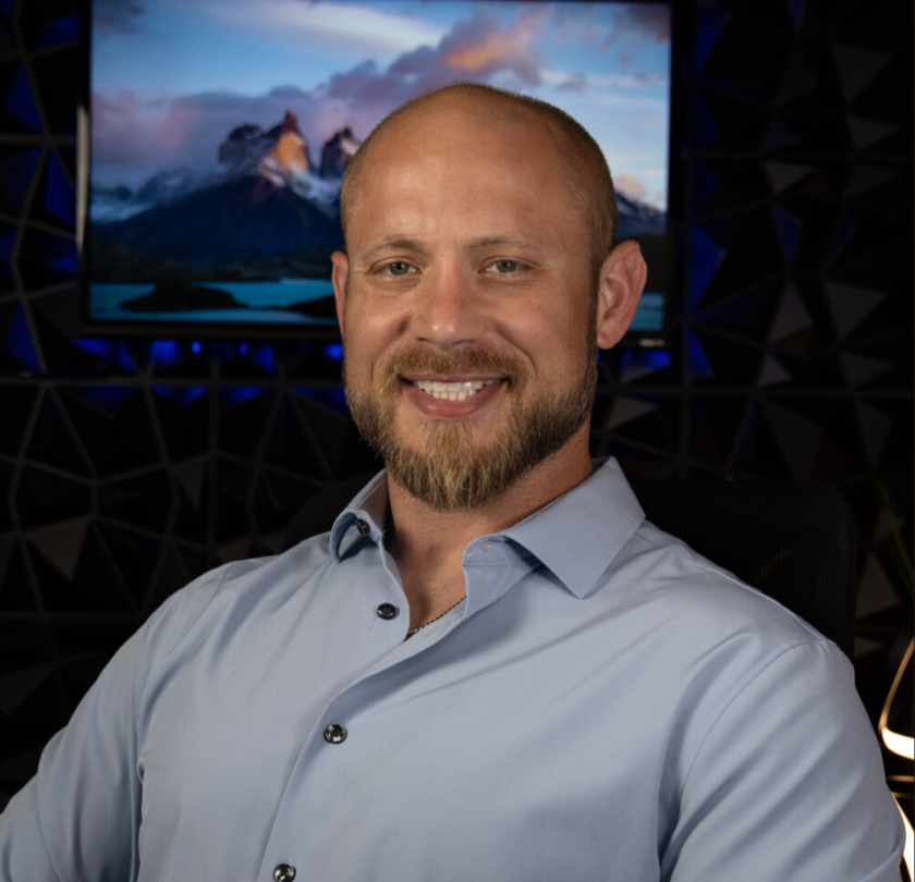 Headshot image of Andrew Longron